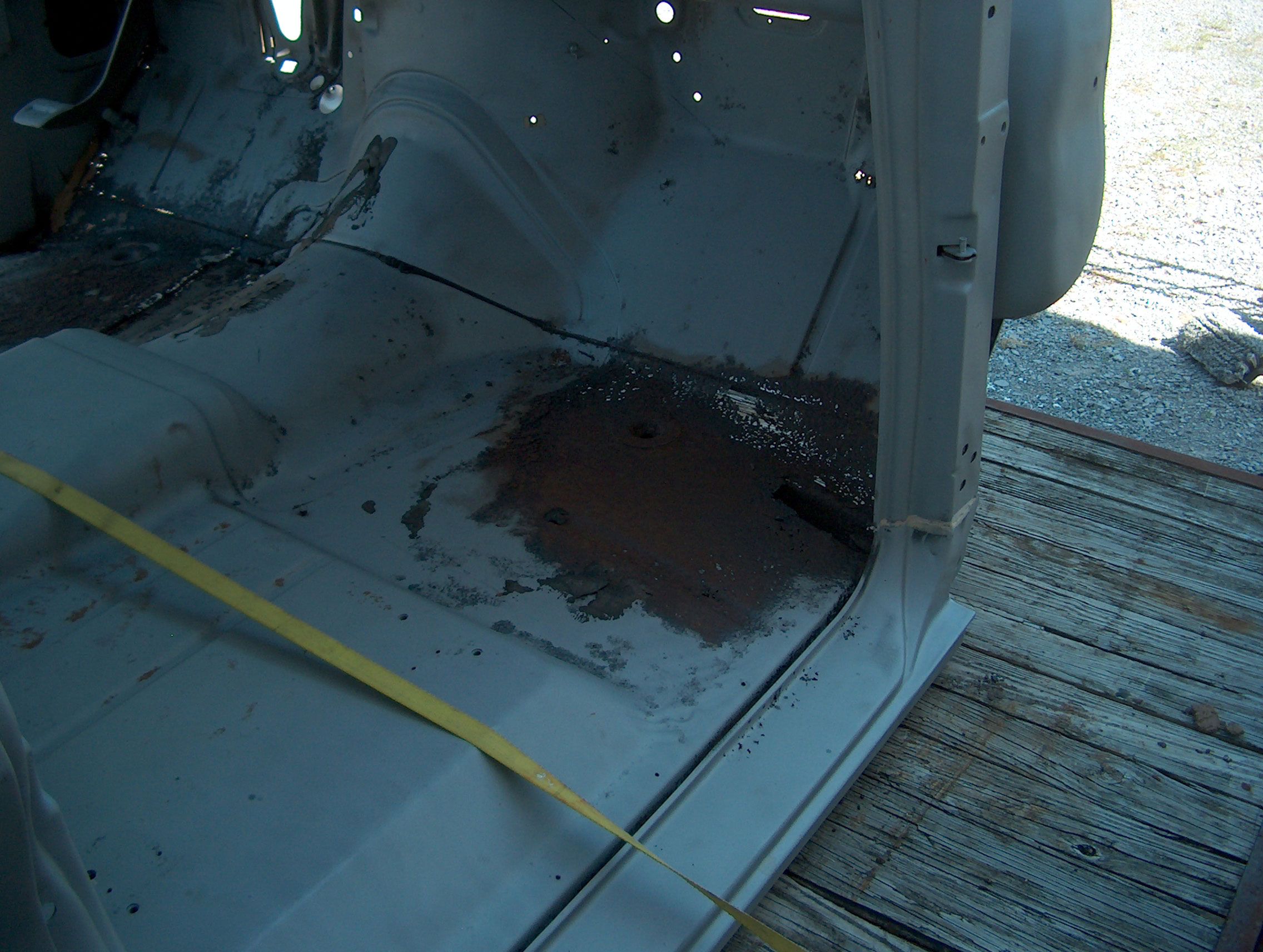 Water toll on floor pans